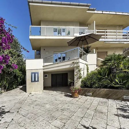 Holiday home Villa Calacuticchi *